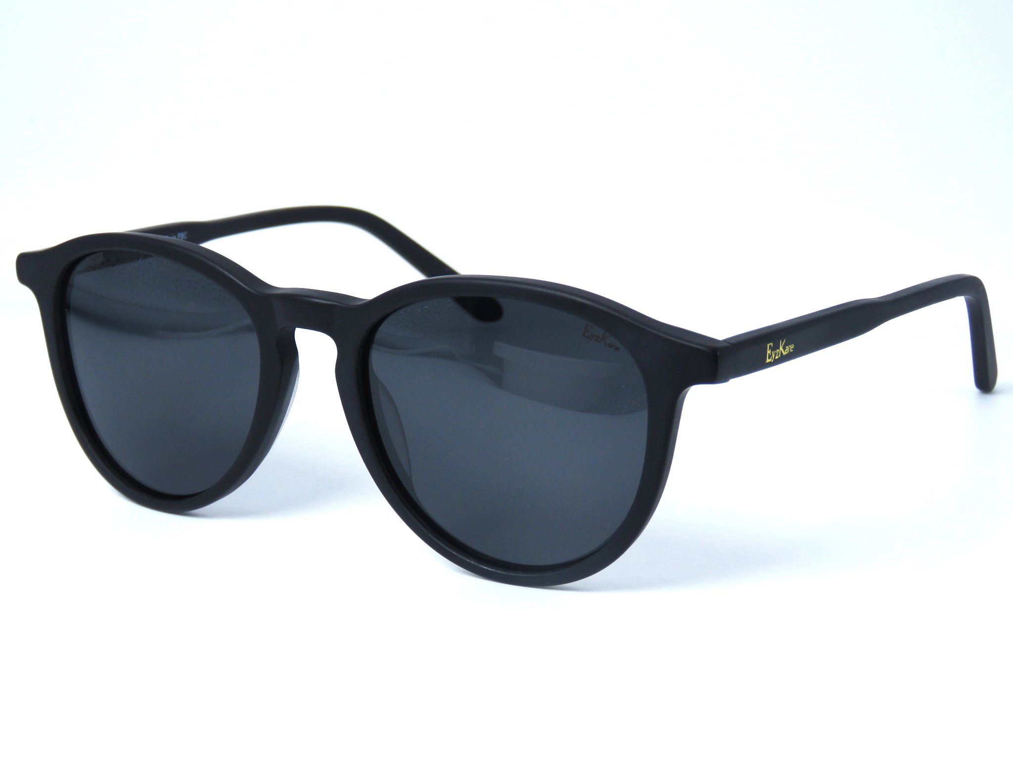 نظارة شمسية نسائية بعدة ألوان للإطار | EyzKare لوكس ألور